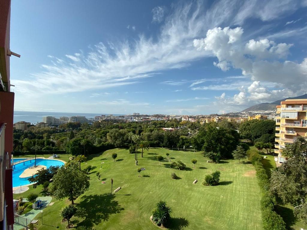 Minerva Apartment Benalmadena Bagian luar foto