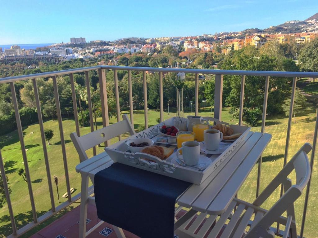Minerva Apartment Benalmadena Bagian luar foto